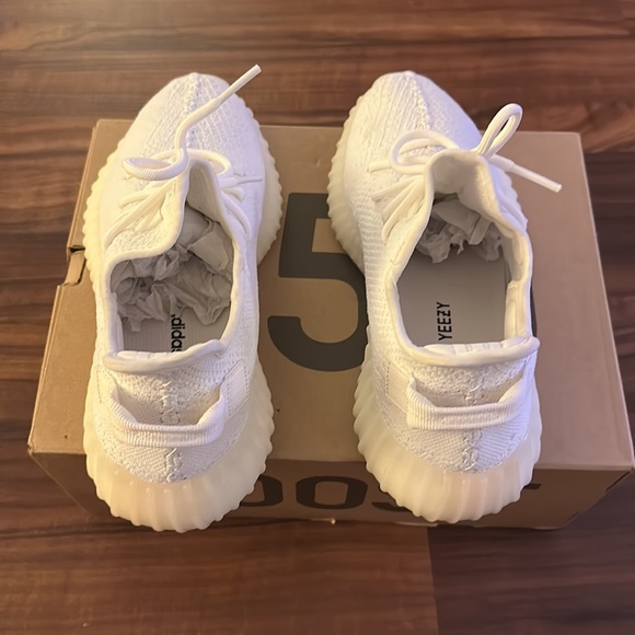 Yeezy boost 350 - Picture 3 of 6